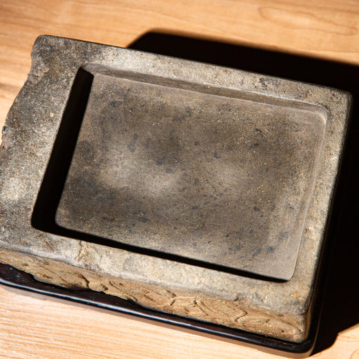 南北朝“忍冬纹”佛教砖制砚 商品图2