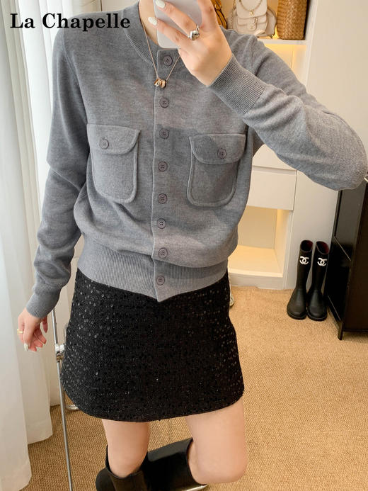 会员福利【绵羊毛/柔软有质感】拉夏贝尔/La Chapelle圆领双口袋针织开衫女气质通勤高级感小众百搭毛衣 商品图4