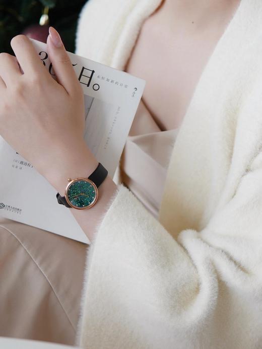 【欧泊款12颗天然钻石手表SS519】✅欧泊石表盘，澳洲🦘国家级宝石✨梦幻又浪漫～ ✅宝石镜面耐磨耐用，绢细头层牛皮表带带起来很舒服，显手细～-PWJCY 商品图6