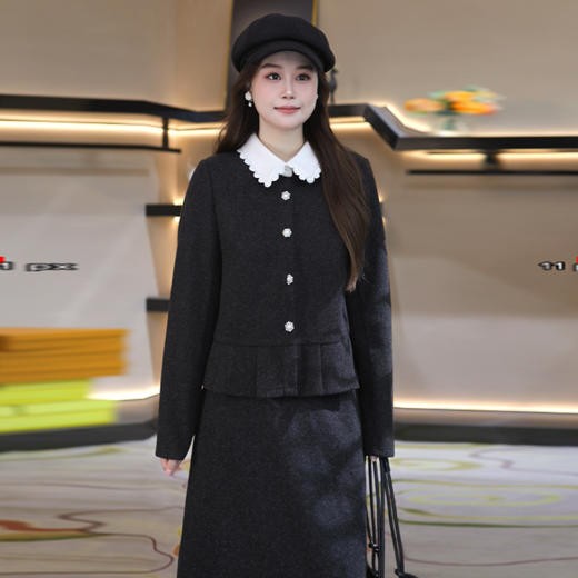 奢姿大码女装2025冬季时尚撞色娃娃领套装胖妹妹气质小香风穿搭9954970595 商品图1