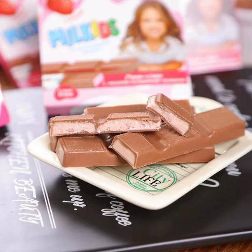 巧力莲牛奶草莓味巧克力53g 商品图3