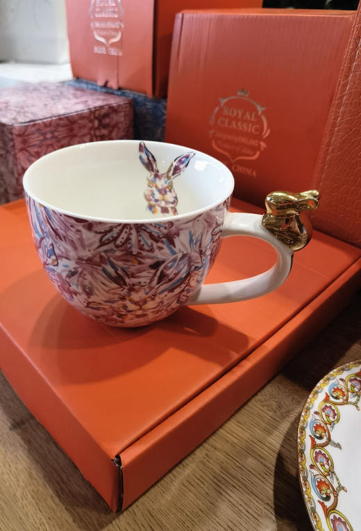 正品！花粉福利专享，不能放微波炉【英国GBROYAL CLASSIC早餐杯】SGS出口检测，超欧盟标准亚马逊售价差不多400元!开团59，兔子由德国贺尔氏24K金制成的黄金油漆打造，栩栩如生不易脱落 商品图11