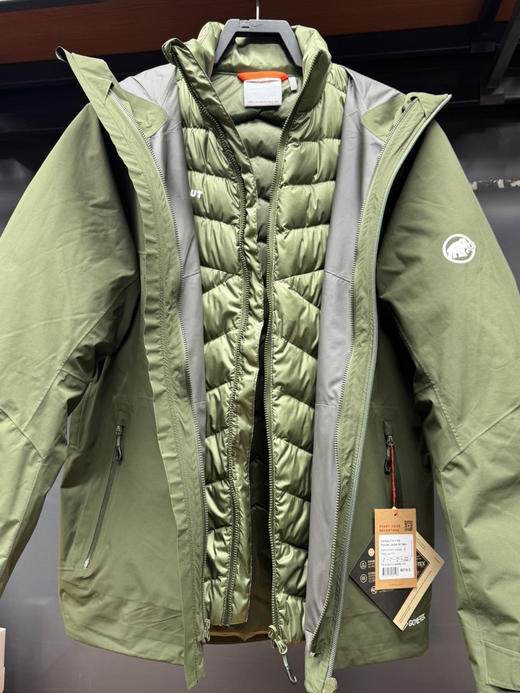 原单正品 MAMMUT猛犸象 三合一 冲锋衣，男女同款
颜色：黑色 绿色
尺码：S- XXL 商品图3