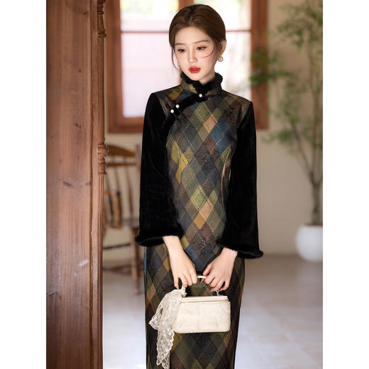 旗袍冬装2025新款长袖民国风复古新中式年轻款冬季加绒厚款秋冬裙 商品图2