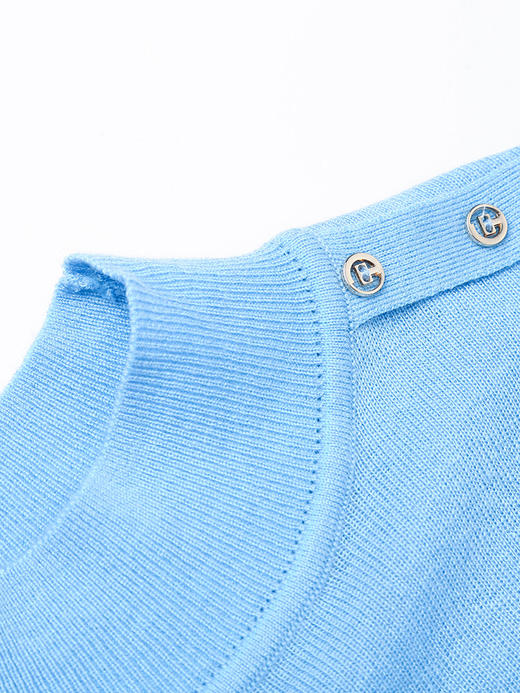 2025 秋冬黑色半高领针织衫女 修身显瘦金属纽扣装饰长袖内搭 通勤百搭弹力打底衫 商品图2