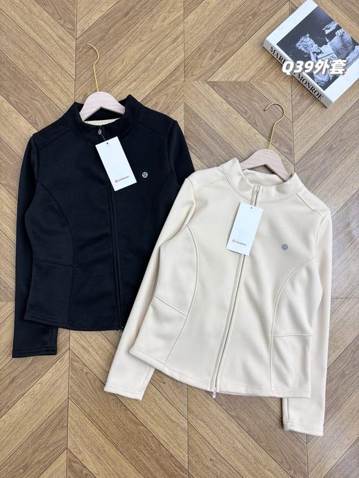 羽绒服，lulu 2025秋冬新款女士羚羊绒保暖瑜伽外套 商品图2