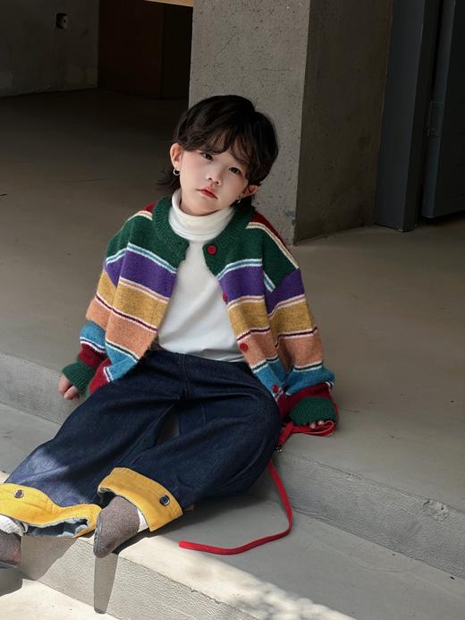 【YW】无忧购“礼物季”25秋冬韩版男女童复古装饰彩虹条纹针织开衫慵懒风毛衣毛绒感外套（截单后3-5天发货) 商品图3