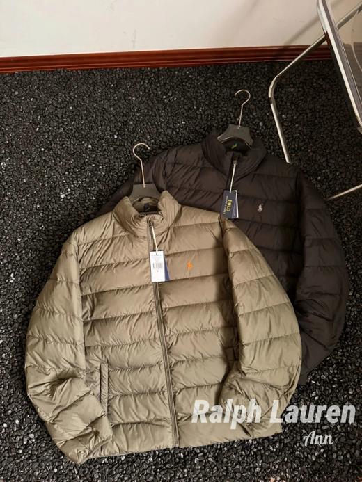 拉夫家刺绣小马立领纯色羽绒服 商品图3