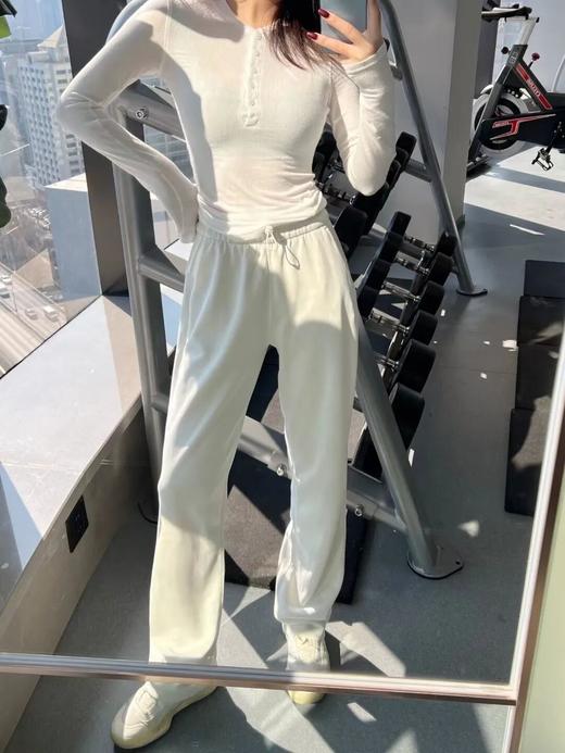 露露女高腰设计松紧腰直筒版型休闲裤 商品图2