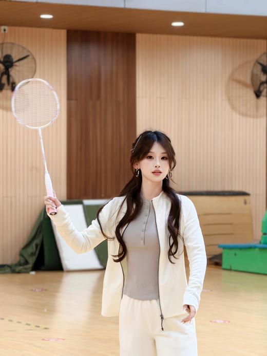 逸红颜明月优选 #lulu长袖亨利领上衣【自在衫】轻薄软肤的兰精莫代尔，超超超舒适，日常运动都能打！ 商品图11