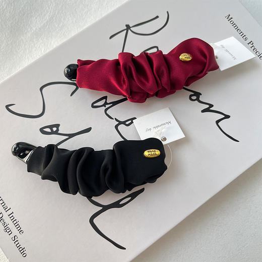 优雅精致柔滑缎面香蕉夹-纪念日百货门店同款167949939 商品图4