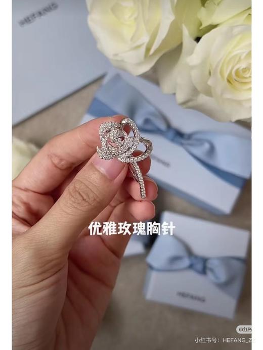 HEFANG 这枚胸针，仙女们都值得拥有！ 雅致点缀穿搭的闪闪玫瑰胸针✨ 商品图9