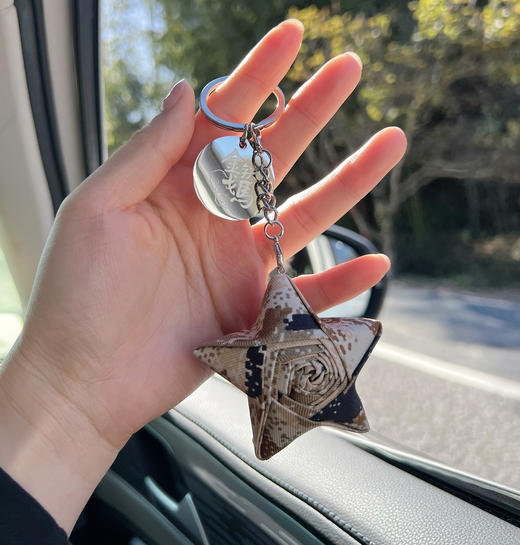 新款《星梦领航》五星挂件钥匙扣  手工编制搭配太钢定制圆牌   成就酷酷的包包挂件小装饰 商品图6