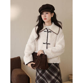 鹿向南【1212/20:00新品】米白色短外套