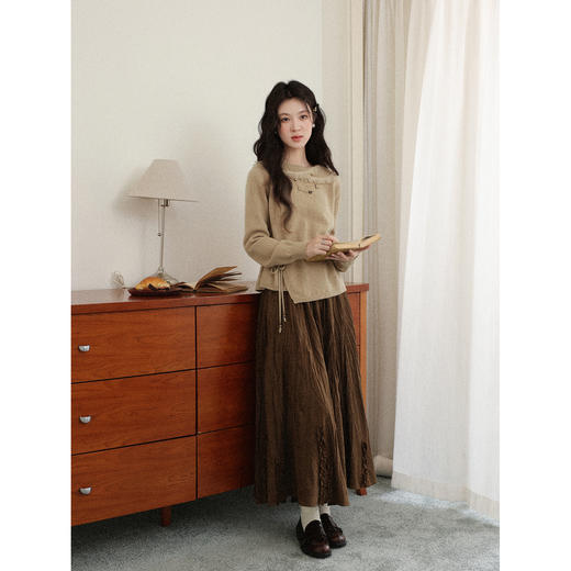 鹿向南【1217/20:00新品前1小时7折限量100件】卡其色毛衣 商品图2