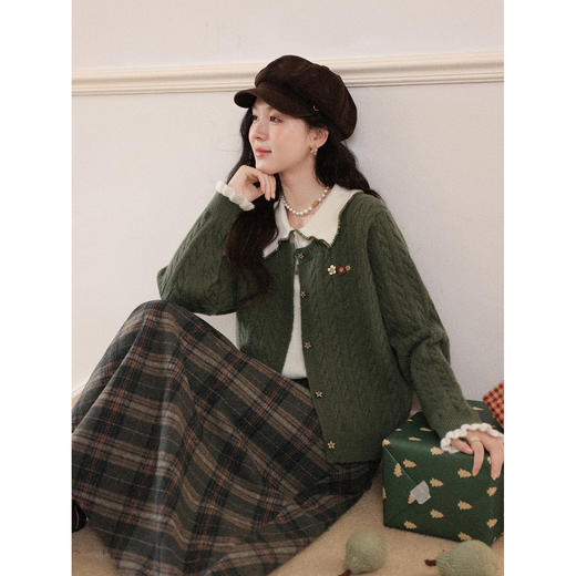 鹿向南【1217/20:00新品前1小时7折限量100件】假两件绿色毛衣 商品图4