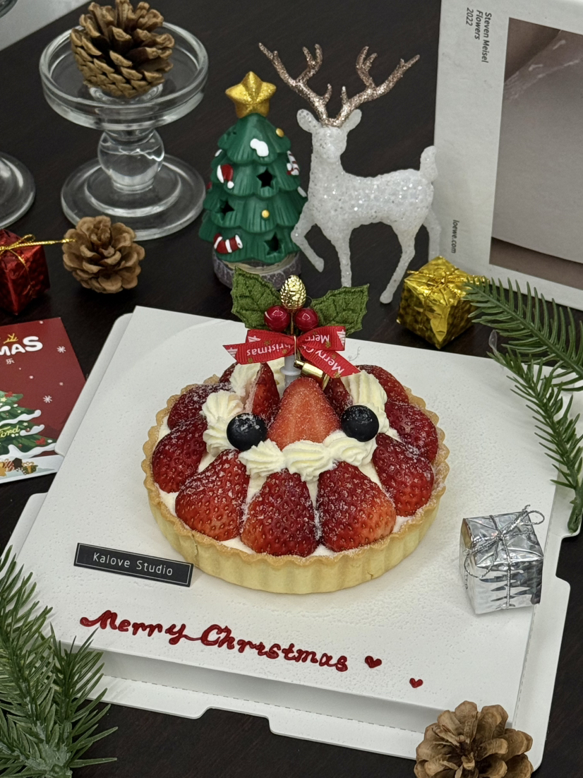 圣诞节草莓芝士曲奇挞