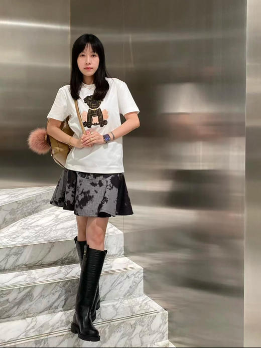 芬迪 爆款限定款 老花小狗章仔T 恤(KX*MM) 商品图5