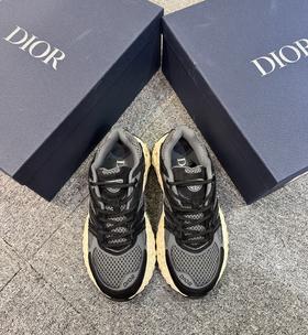 男款运动鞋hu010