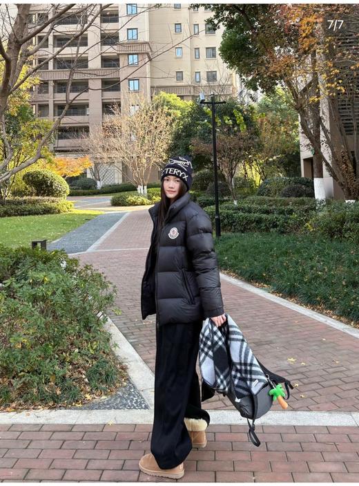 二店y 【90鸭绒，是鸭绒】 特价款M家的面包服，情侣款羽绒服 商品图1