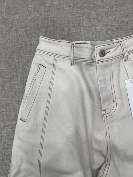 D121463女士字母贴牌棉斜纹牛仔内里织绒阔腿牛仔裤 商品图2