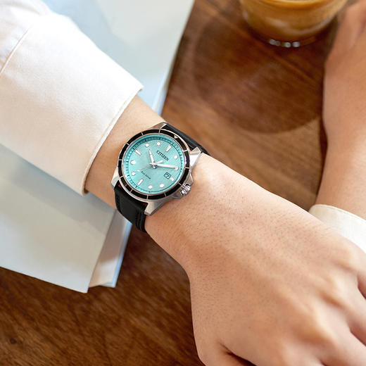 西铁城/CITIZEN光动能复古潮流小牛皮带男表AW1819-13L 商品图5