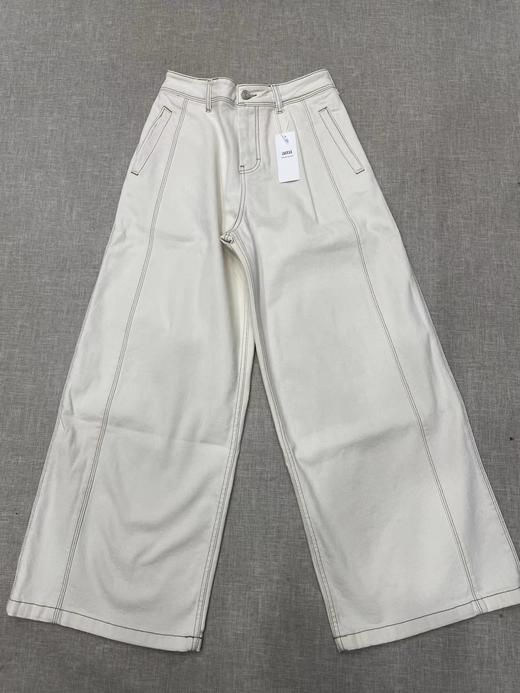 D121463女士字母贴牌棉斜纹牛仔内里织绒阔腿牛仔裤 商品图0