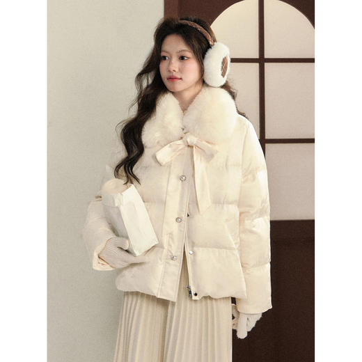鹿向南【1217/20:00新品前1小时7折限量100件】杏色羽绒服 商品图3