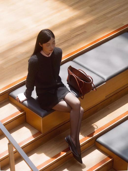 D121460冬季新款精致蕾丝花边拼接羊毛针织开衫外套 商品图7