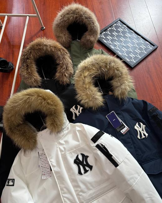 原版  支持芯片感应 𝗠@𝗕｜M@B纽约洋基队 徽标毛领工装/羽绒服 商品图1