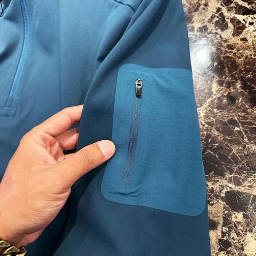 男子半拉链加绒贴身层 柜级 半拉打底衫 商品图8