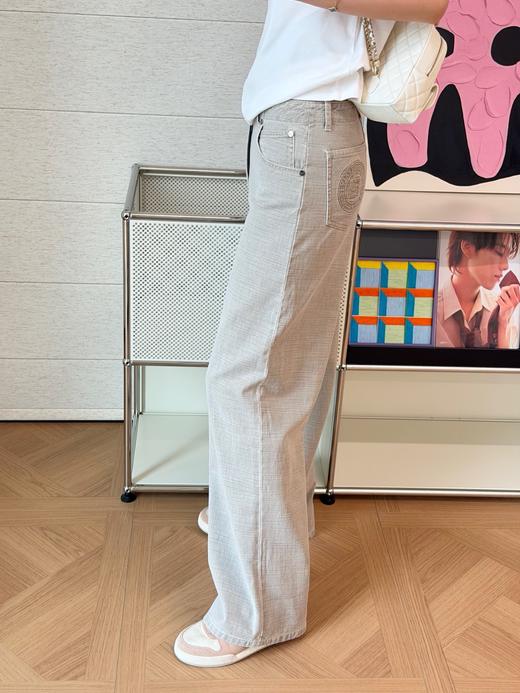 芬迪 新款单品 重工裸灰色牛仔裤 (KX*MM) 商品图4