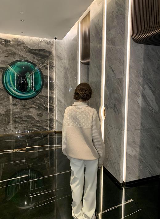 Louis Vui*ton 驴家 25Fw秋冬新款 罗纹绵羊毛半拉链针织套头衫（DQJ*MM） 商品图8