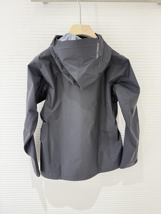 女款连帽外套he003 商品图1