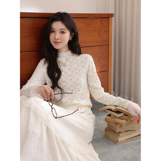 鹿向南【1217/20:00新品前1小时7折限量100件】杏色蕾丝衫 商品图4