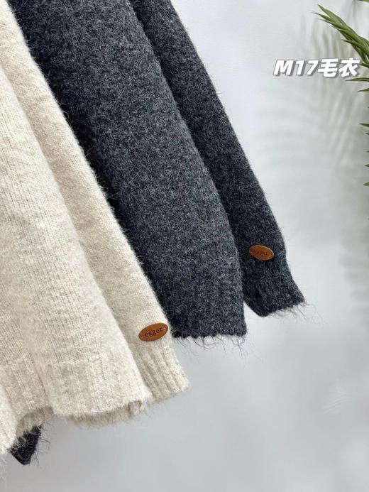 D121408冬季新款女士羊驼绒三粒扣毛衣针织衫 商品图2