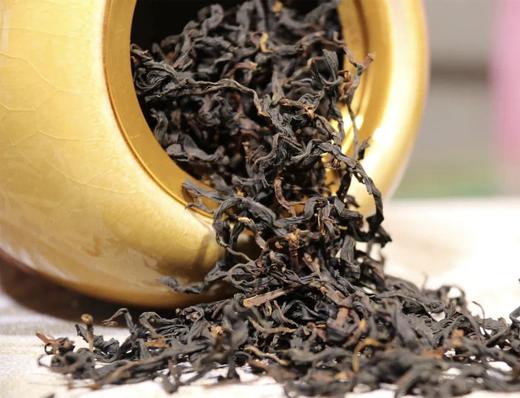 汉合茶业 红茶巅峰 千年野生古树单株 古树滇红奢品 100g 商品图2