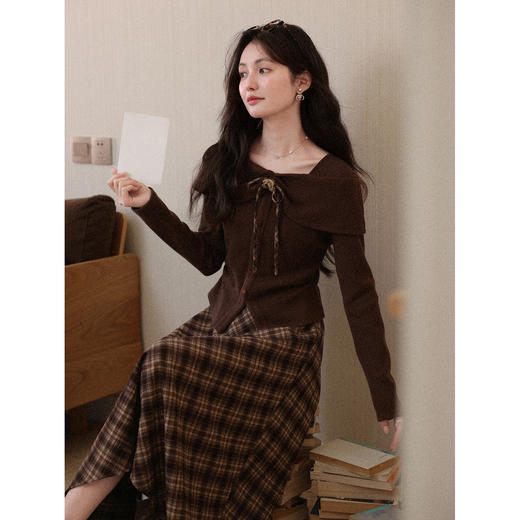 鹿向南【1217/20:00新品前1小时7折限量100件】假两件咖色连衣裙 商品图4