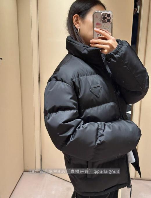 Prad*普拉D 尼龙三角标羽绒服 商品图9
