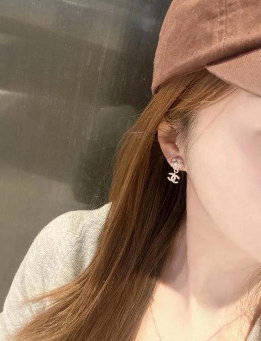 香奈儿 茶花吊c耳钉(XJ) 商品图2