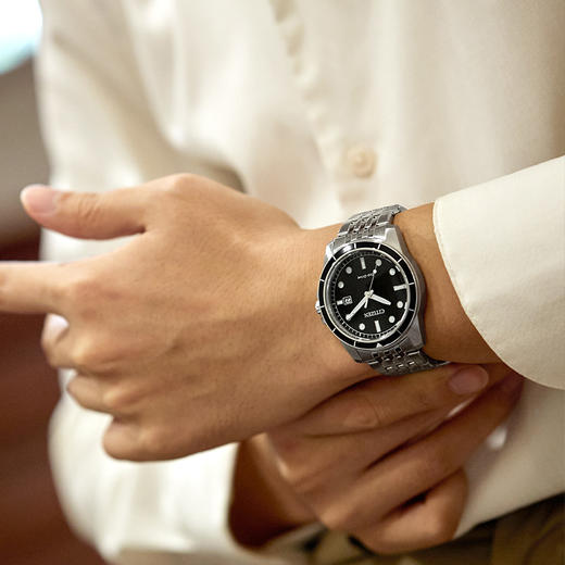 西铁城/CITIZEN光动能复古潮流钢带男表AW1819-56E 商品图4