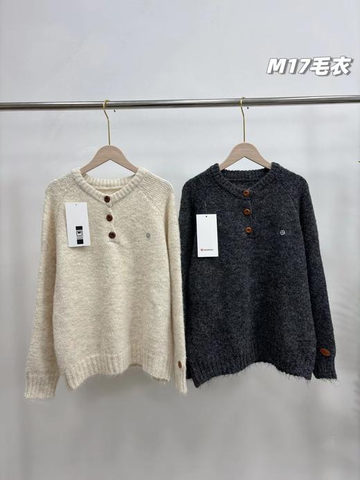 D121408冬季新款女士羊驼绒三粒扣毛衣针织衫 商品图0