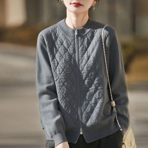 百媚生 菱格纹羊毛混纺棉服女小个子短款立领拉链外套NS-5267-100 商品图3