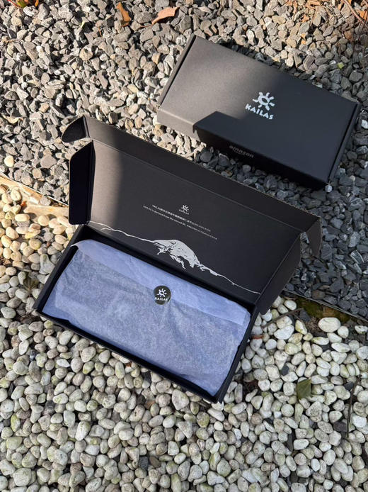 原单正品，出亚马逊订单，售价68欧元！凯乐石秋冬最新款极地专业系列全功能防水防风保暖触屏情侣款手套
颜色，黑色，灰色
尺码：男款，女款
材质：进口SBR潜水布 商品图12