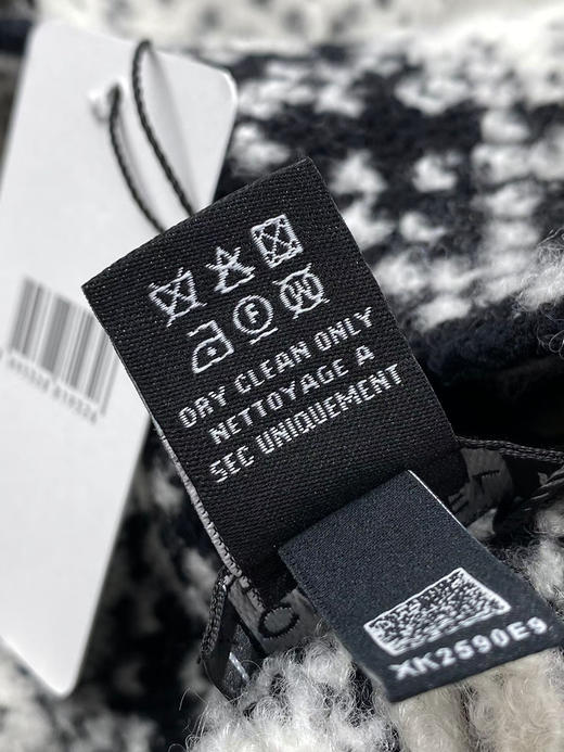 小香25N滑雪系列羊绒羊毛混纺针织冷帽 / 围巾 商品图11