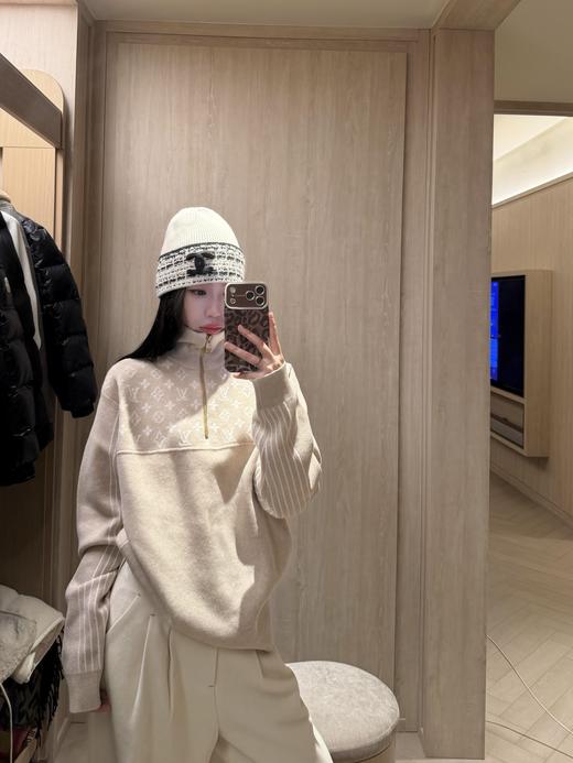 Louis Vui*ton 驴家 25Fw秋冬新款 罗纹绵羊毛半拉链针织套头衫（DQJ*MM） 商品图1