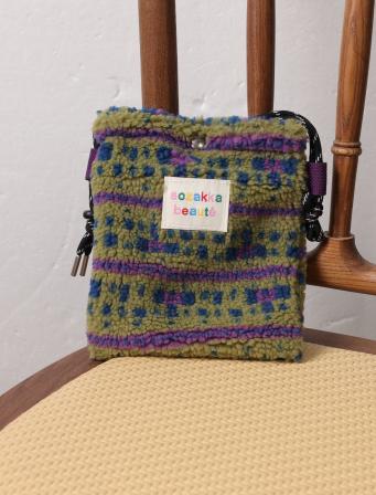 鹿鹿推荐·【费尔岛】百搭撞色印花冬季暖暖手机包 商品图3