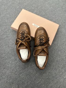 女款运动鞋zo017