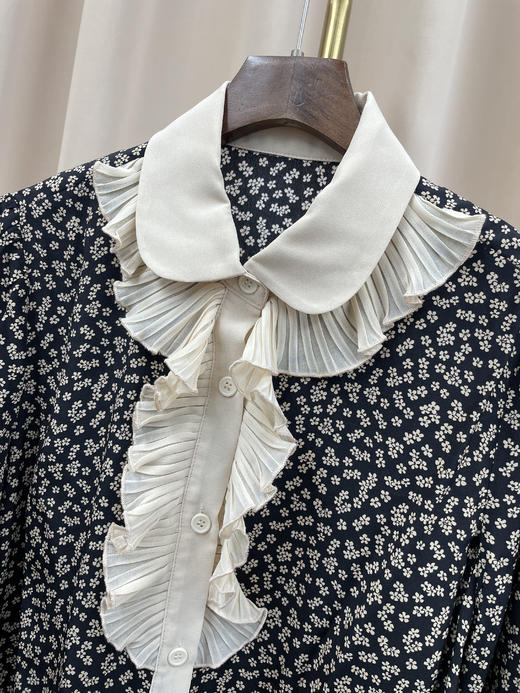 「断码清仓」法式复古碎花娃娃领木耳边拼接设计感真丝衬衣 L码 ZFYY173 商品图1