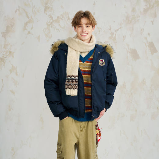 3-5天发货！！【保暖服饰丨儿童派克服 小熊耳朵】110-180码可选，高密高织面料，挺括有型，内里毛毛蓬松密实，细腻柔软，走线精密，纯色极简风，百搭不挑人，大毛领设计，贵气十足，男孩女孩穿都好看 商品图5